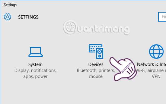 Istruzioni per modificare la direzione di scorrimento del touchpad di Windows 10