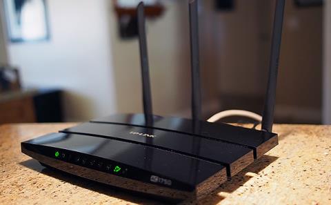 Scegli una posizione in cui posizionare il router per aumentare il segnale Wi-Fi