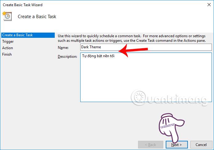 Come rendere automaticamente scuro lo sfondo su Windows 10