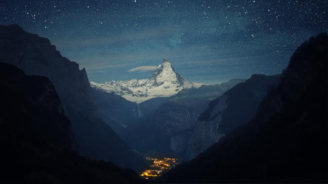 Set wunderschöner Natur-Hintergrundbilder in 4K-Qualität für Computer