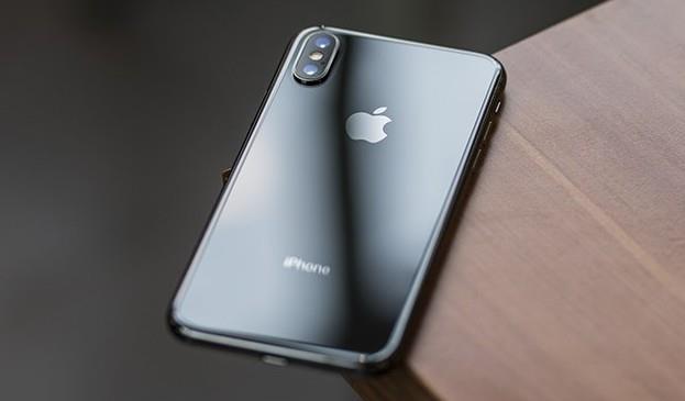 Dois-je mettre à niveau l’iPhone X vers l’iPhone 13 ?