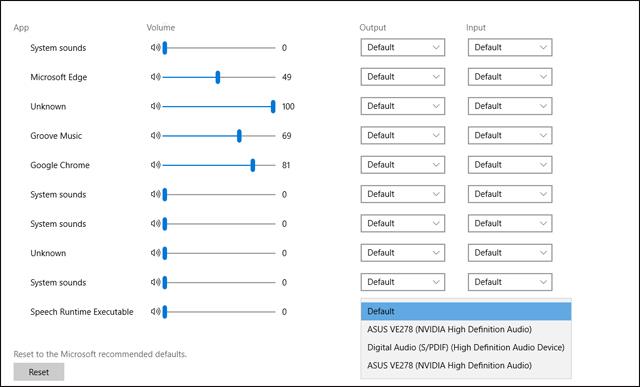 Windows 10 April Update でヘッドフォンと外部スピーカーを並行して使用する方法