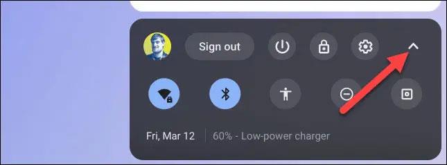 Come attivare la modalità Luce notturna per limitare la luce blu sul Chromebook