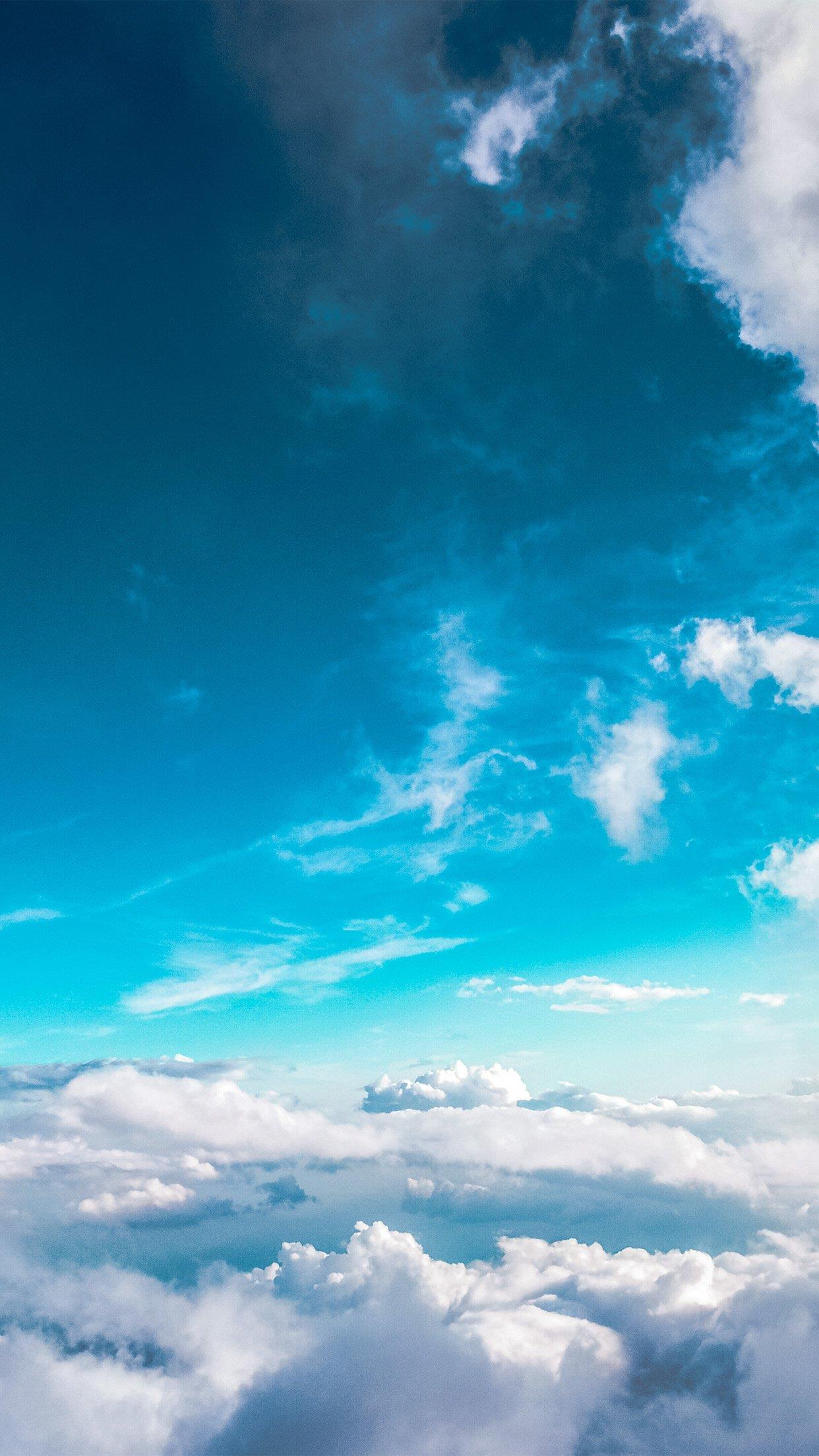 Beau fond d'écran de ciel bleu pour téléphones