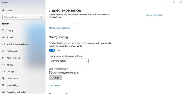 今後の Windows 10 April Update の特別な点は何ですか?