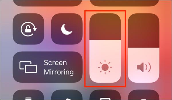 Come regolare la luminosità dello schermo su iPhone e iPad