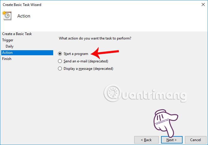 Come rendere automaticamente scuro lo sfondo su Windows 10