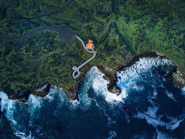 Téléchargez dès maintenant un ensemble de fonds d'écran sur le thème de la mer pour votre bureau.