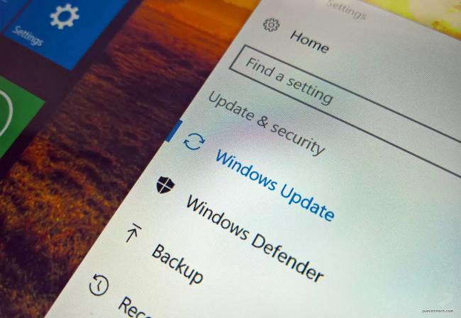 Mise à jour d'urgence de Windows 10 KB4056892 (build 16299.192)