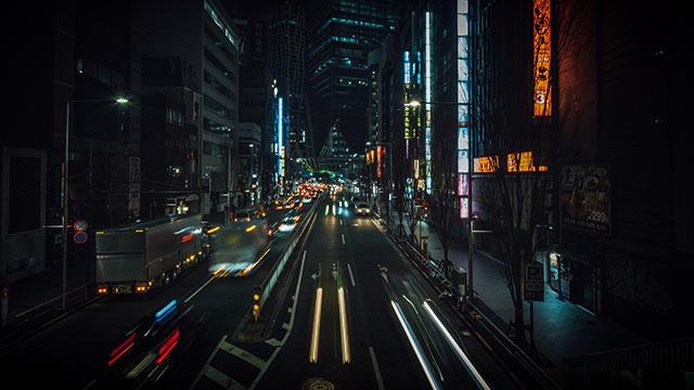 Collection de beaux fonds d'écran de villes nocturnes pour ordinateurs